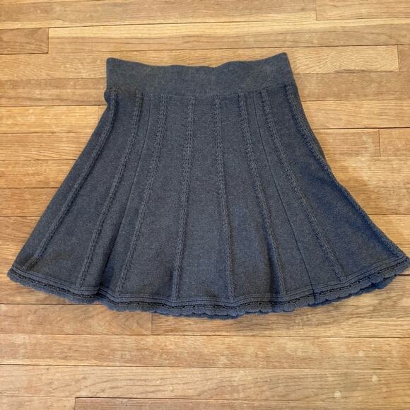 Cabi gray knit pull on a-line mini skirt size small S 
 b10 - Picture 4 of 4